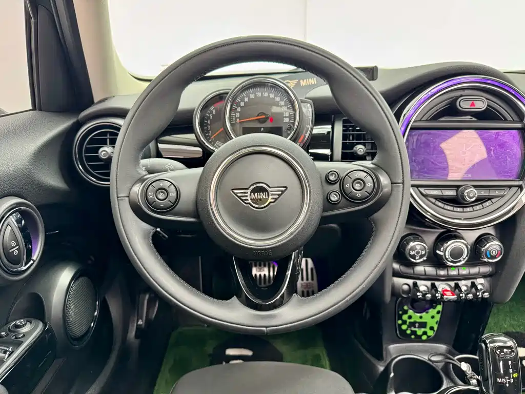 MINI 2018 1.5T Cooper Classic Five-Door Edition