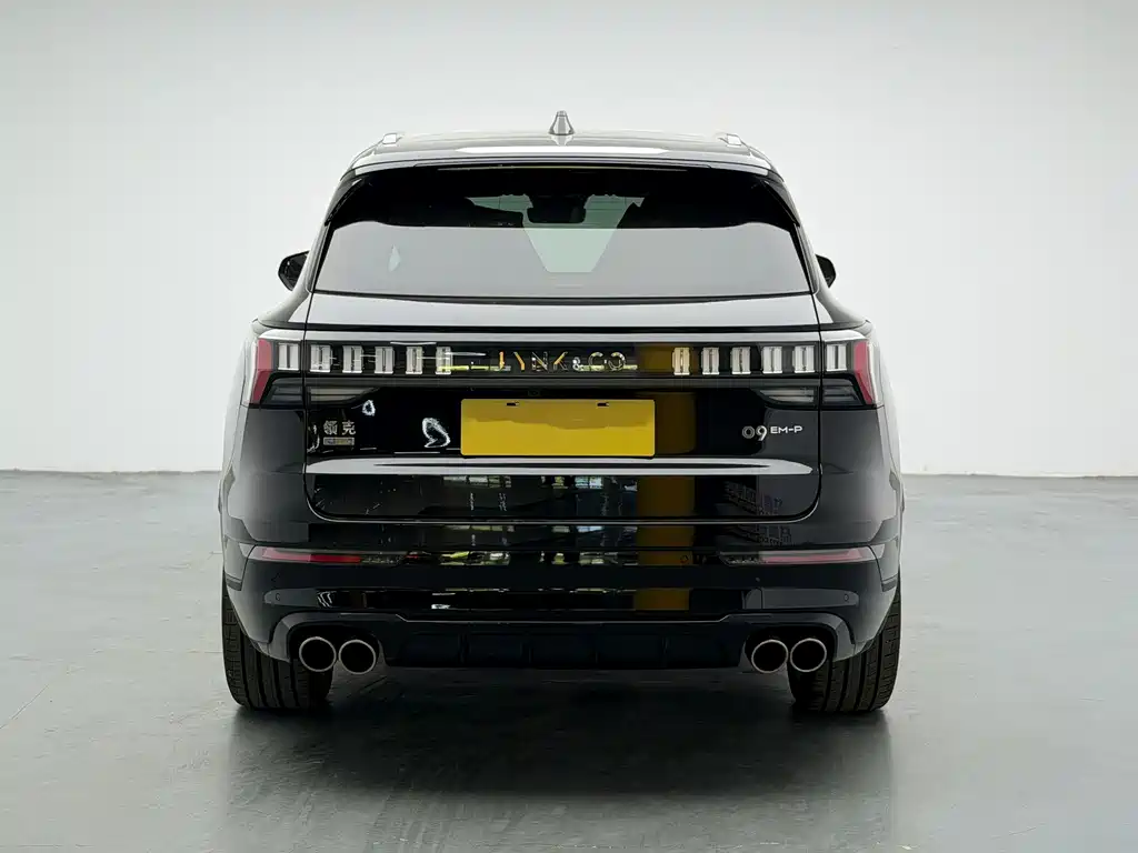 Lynk & Co 09 EM-P 2021 2.0T PHEV Ultra 6-seat