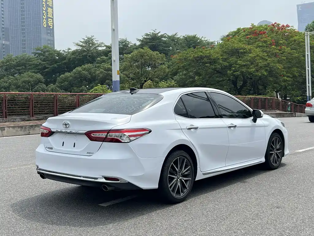 Camry 2023 2.5G Luxury Edition