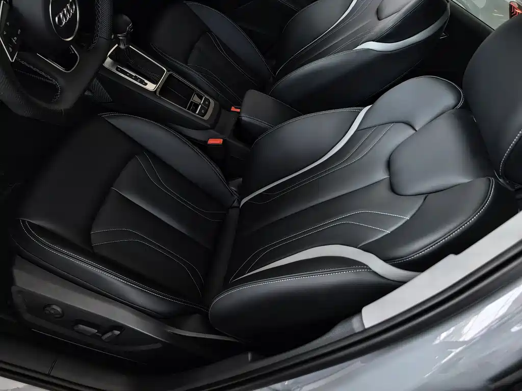 Audi Q2L 2025 35TFSI Progressive Dynamic Edition