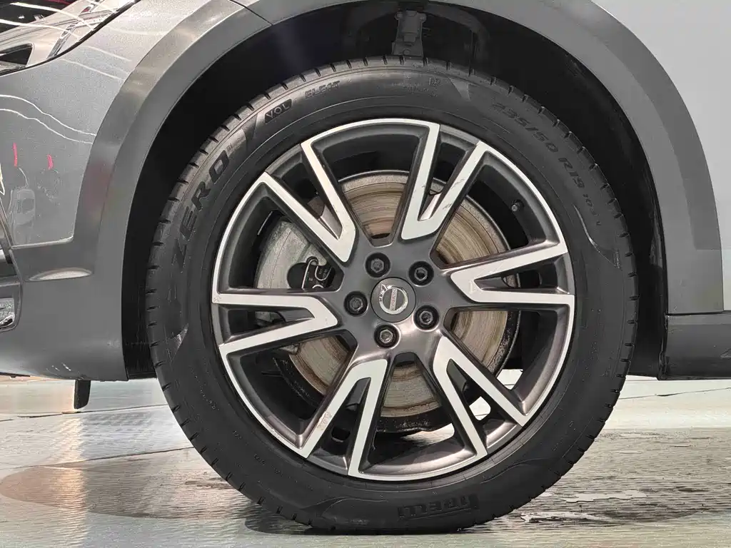 Volvo V90 2020 Cross Country T5 AWD Smart Range Edition
