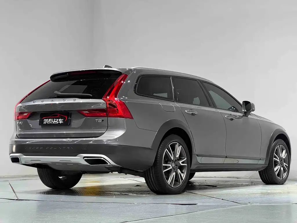 Volvo V90 2020 Cross Country T5 AWD Smart Range Edition