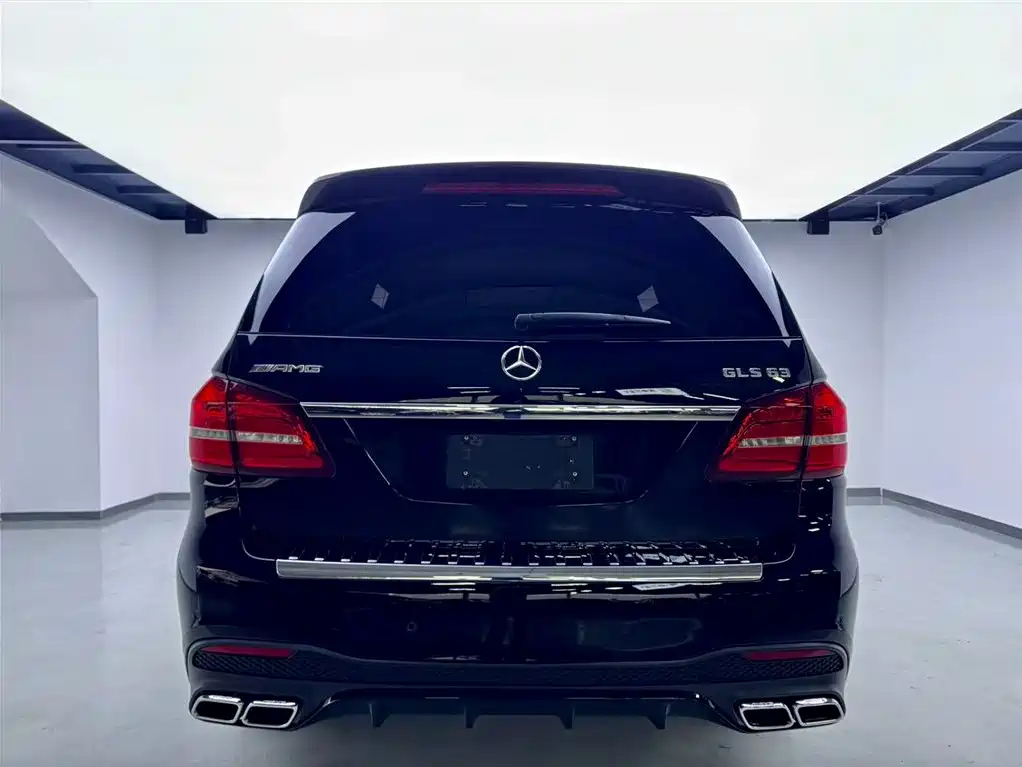 Mercedes-AMG GLS 63 4MATIC 2017