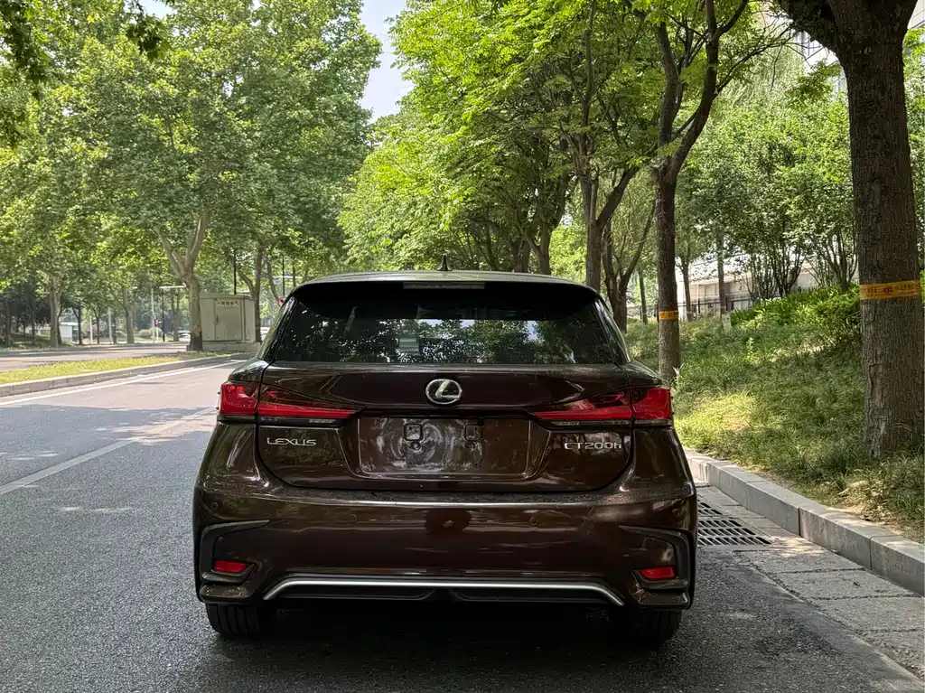 Lexus CT 2017 CT200h Elite Edition Single Color National V Standard