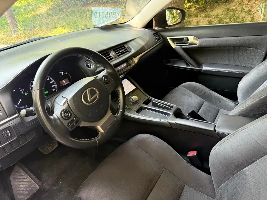 Lexus CT 2017 CT200h Elite Edition Single Color National V Standard