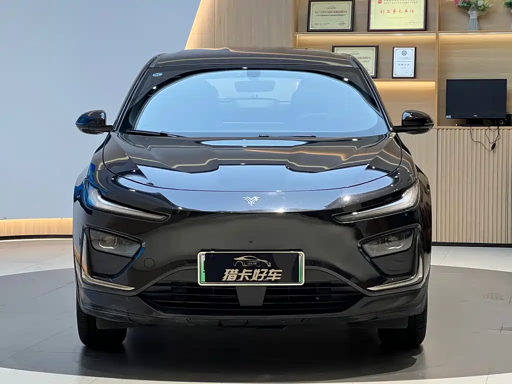 NIO X 2024 Edition 400 Prestige Version