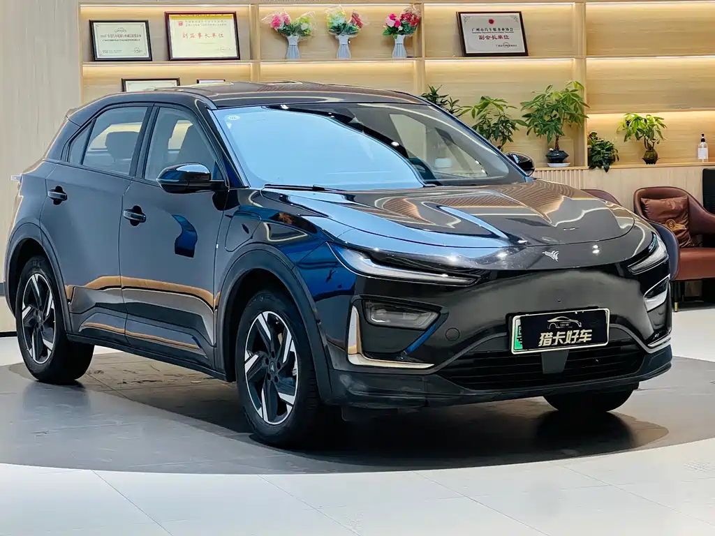 NIO X 2024 Edition 400 Prestige Version