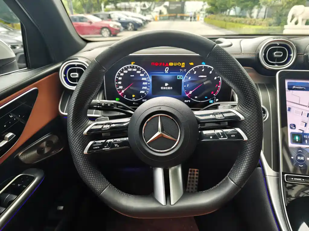 Mercedes-Benz GLC 2023 GLC 300 L 4MATIC Luxury 7-seat
