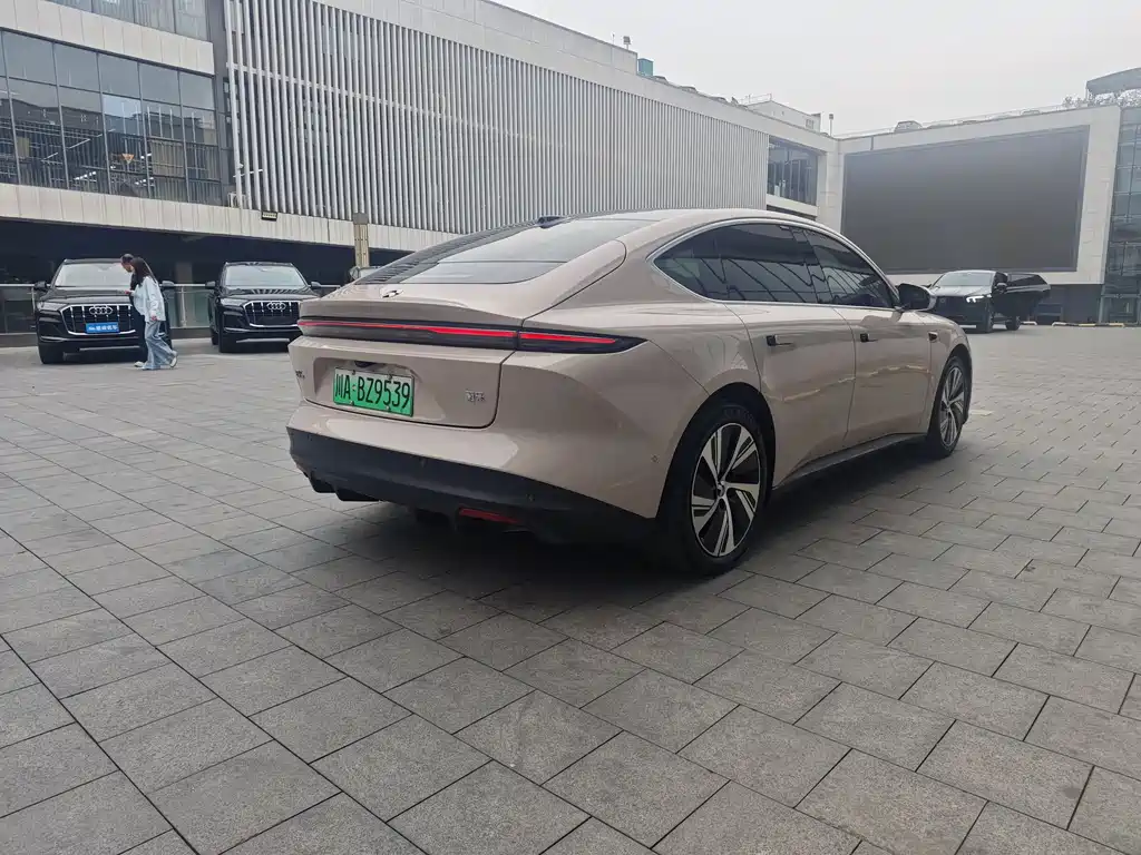 NIO ET5 2024 Model 75kWh
