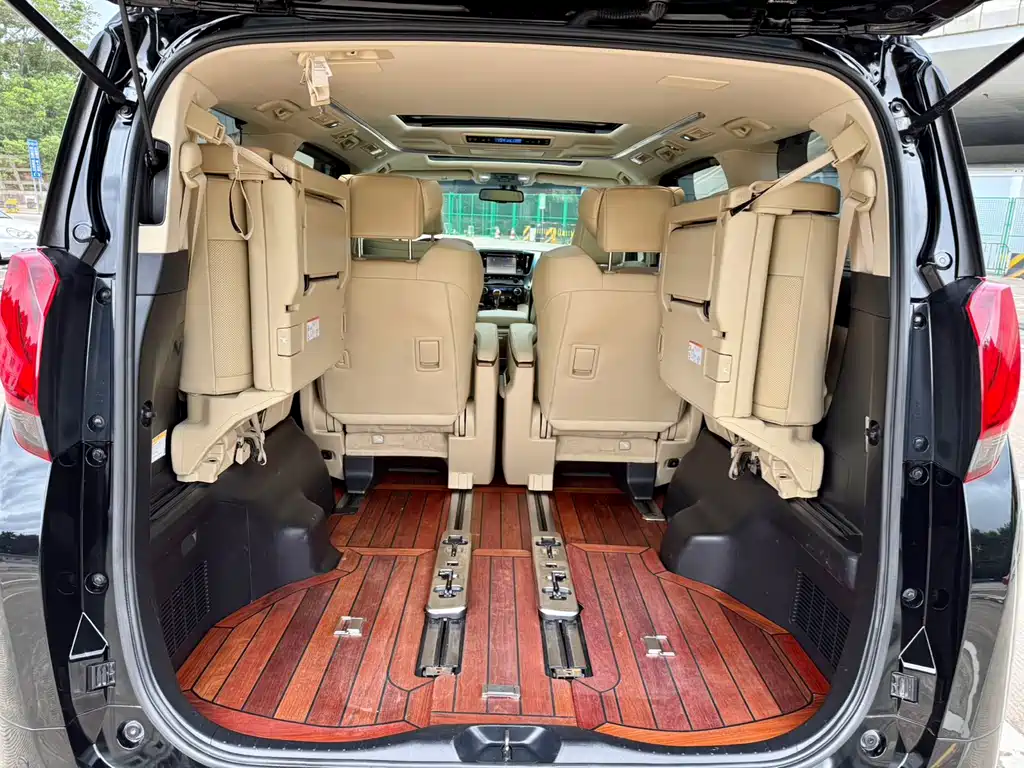 Alphard 2018 3.5L Prestige Edition