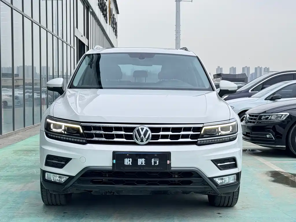 Tiguan L 2018 380 TSI Automatic 4x4 Luxury Edition