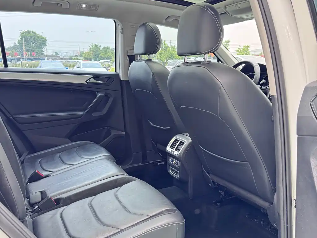 Tiguan L 2018 380 TSI Automatic 4x4 Luxury Edition