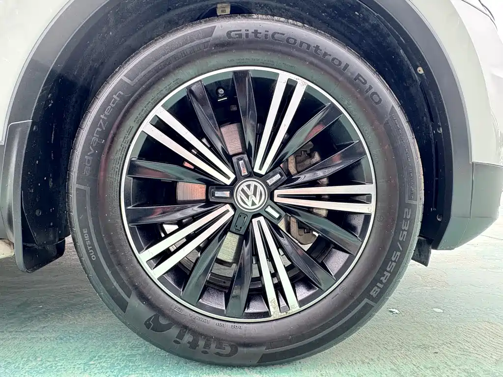 Tiguan L 2018 380 TSI Automatic 4x4 Luxury Edition