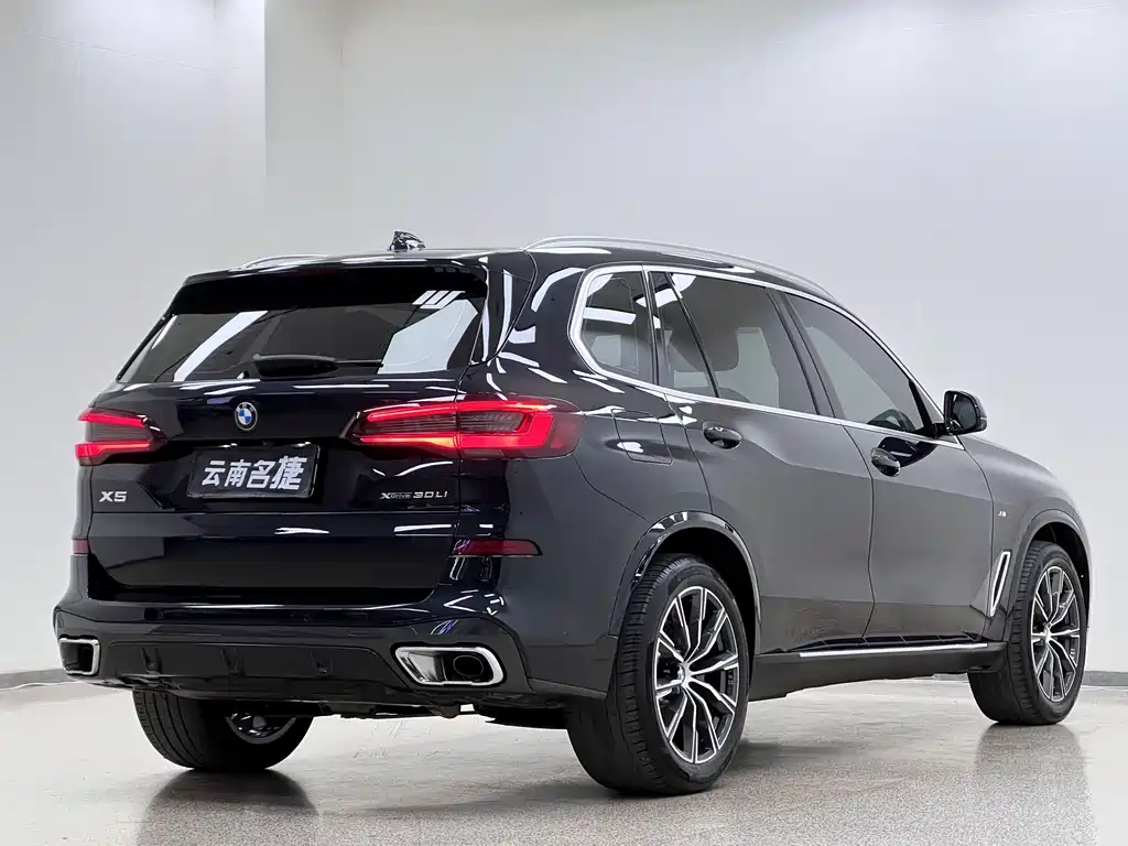 BMW X5 2022 xDrive 30Li M Sport Package尊享型