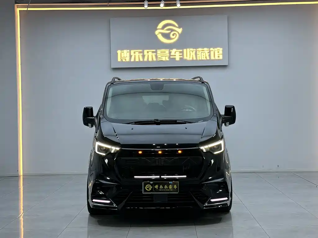 Watson Ford Black Knight 2022 Model 2.0T Peak Edition