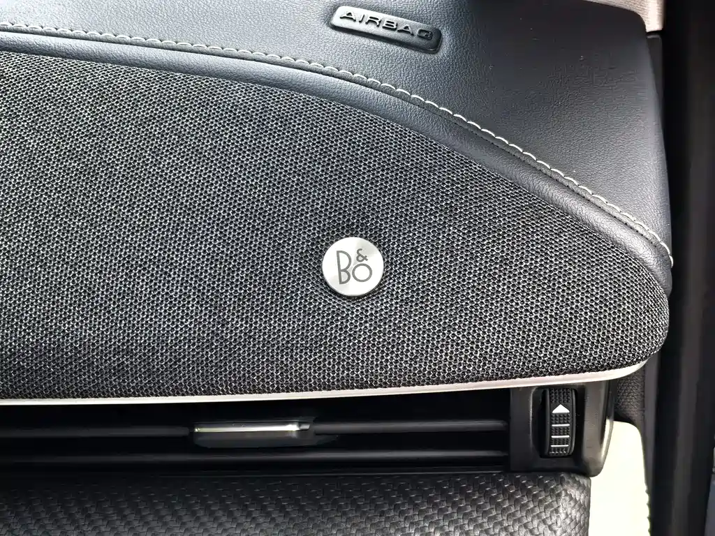 Ford Mustang 2021 Long Range Luxury Edition Rear Drive
