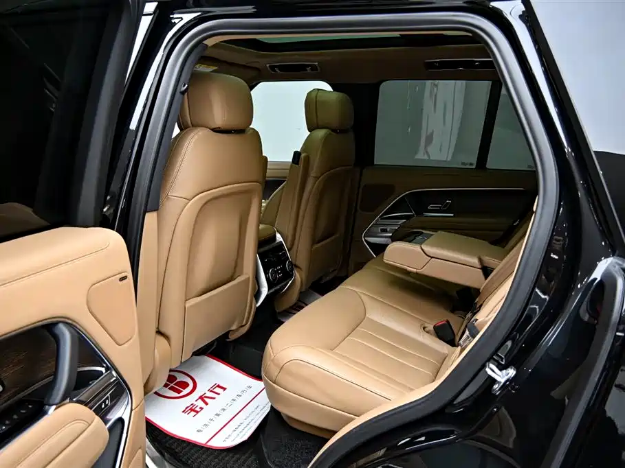 Range Rover 2023 3.0 L6 360PS盛世版
