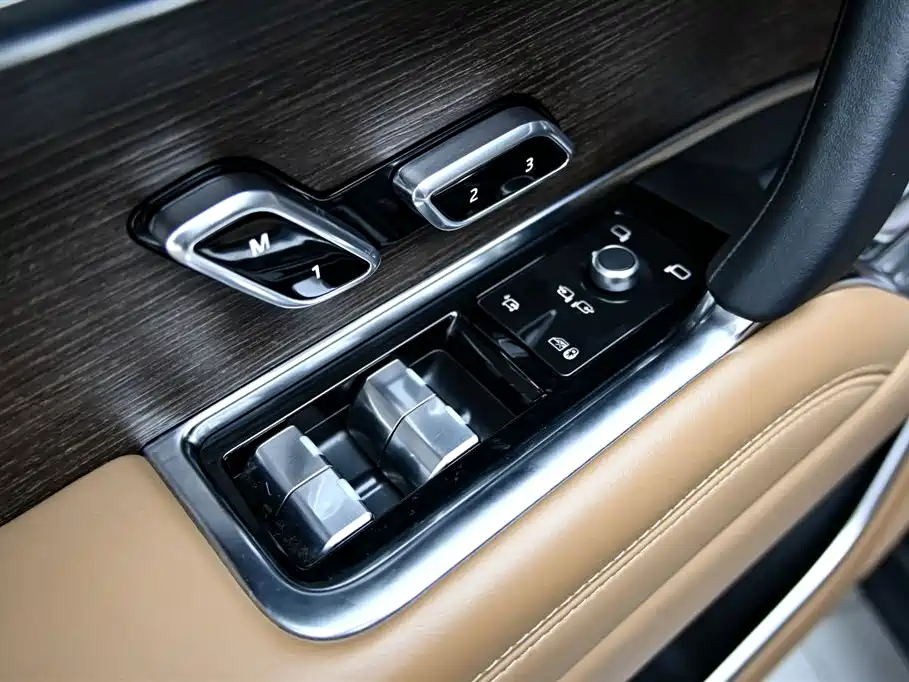 Range Rover 2023 3.0 L6 360PS盛世版