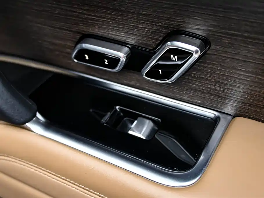 Range Rover 2023 3.0 L6 360PS盛世版