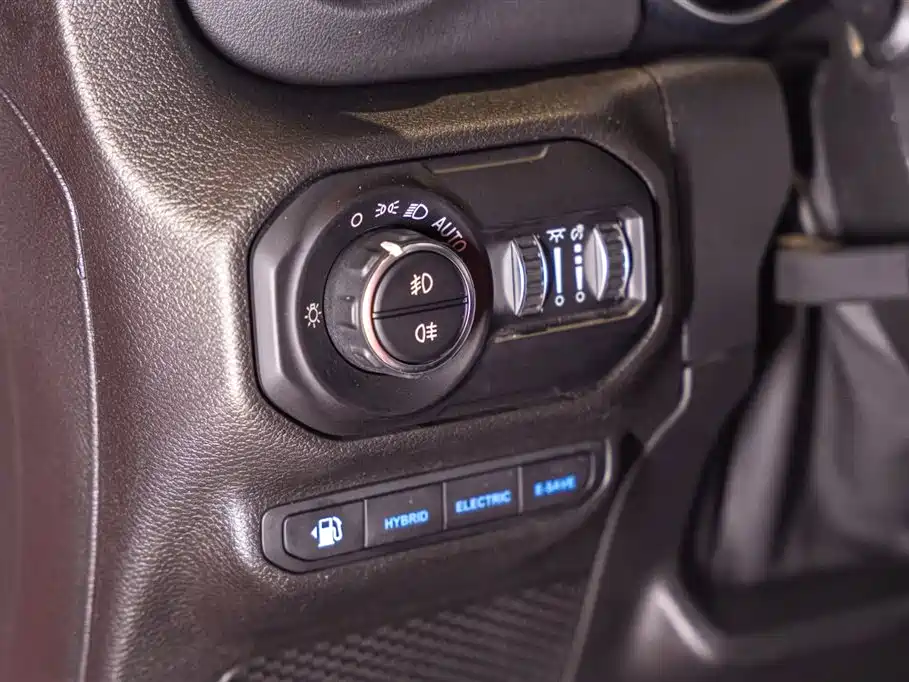 Jeep Wrangler 4xe Sahara 2021 4-door