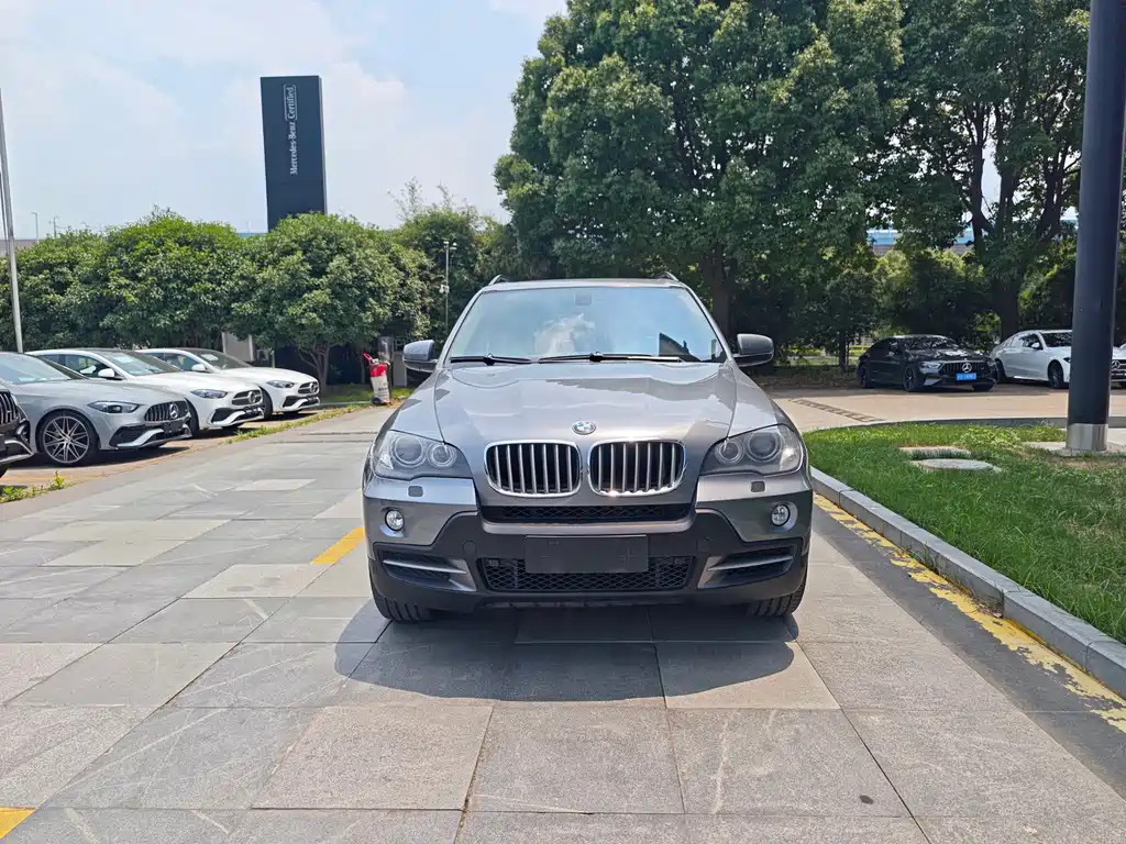 BMW X5 Imported 2008 Model xDrive48i Luxury Edition