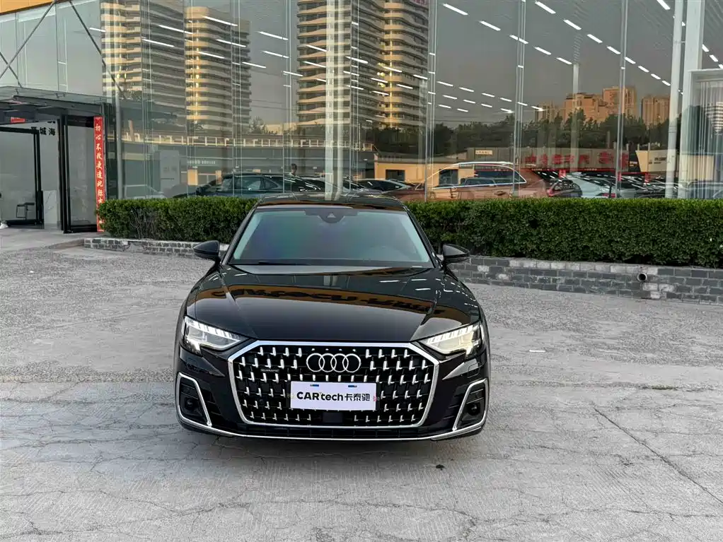 Audi A8 2025 model A8L 45 TFSI quattro Luxury Edition