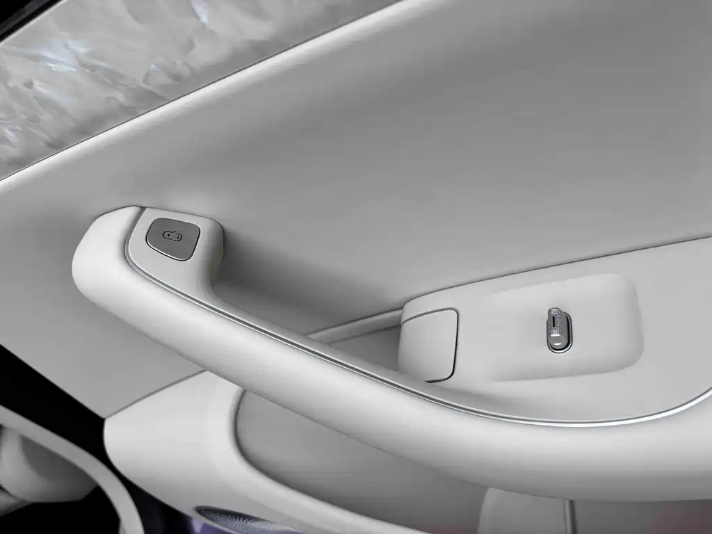 智界S7 2026 Max (192-line LiDAR)