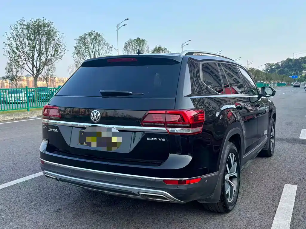 Tongyi 2019 Model 530 V6 4x4 Luxury Edition National VI