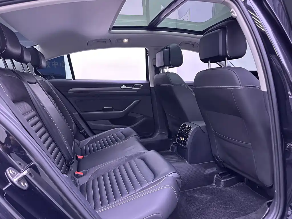 Magotan 2020 330TSI DSG Leading Edition