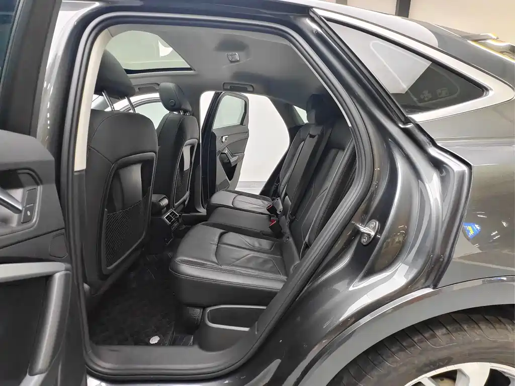 Audi Q3 Sportback 2023 35 TFSI Progressive (1.4T)