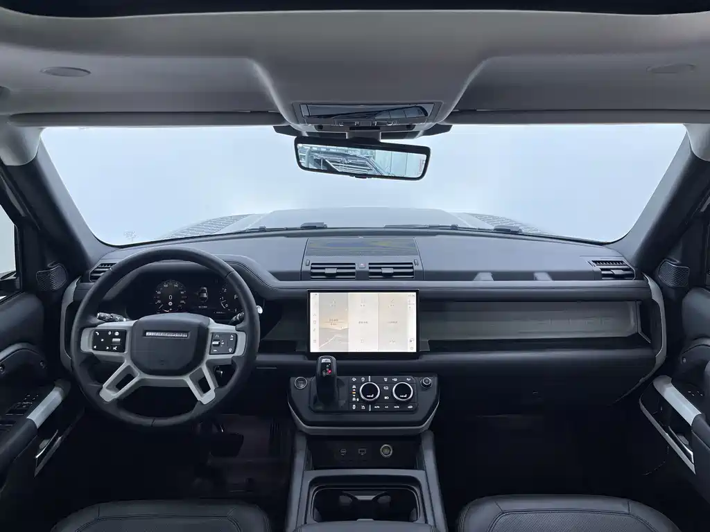 Land Rover Defender 2024 110 3.0T P400 XS