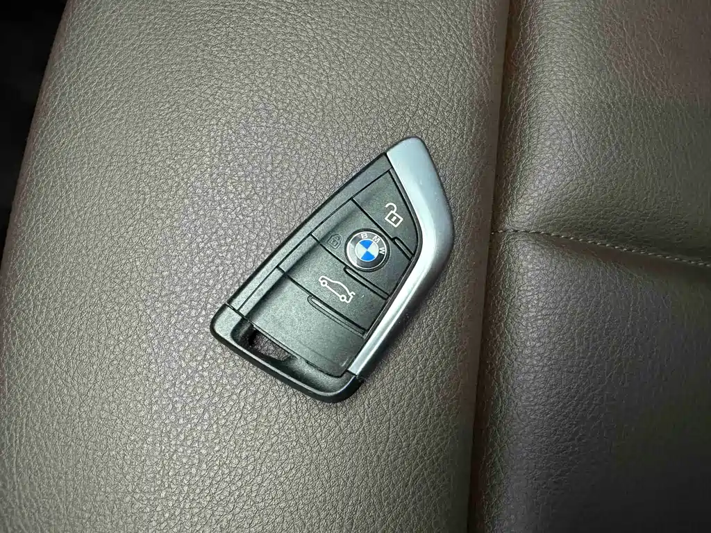 BMW X1 2022 sDrive25Li Leading Edition