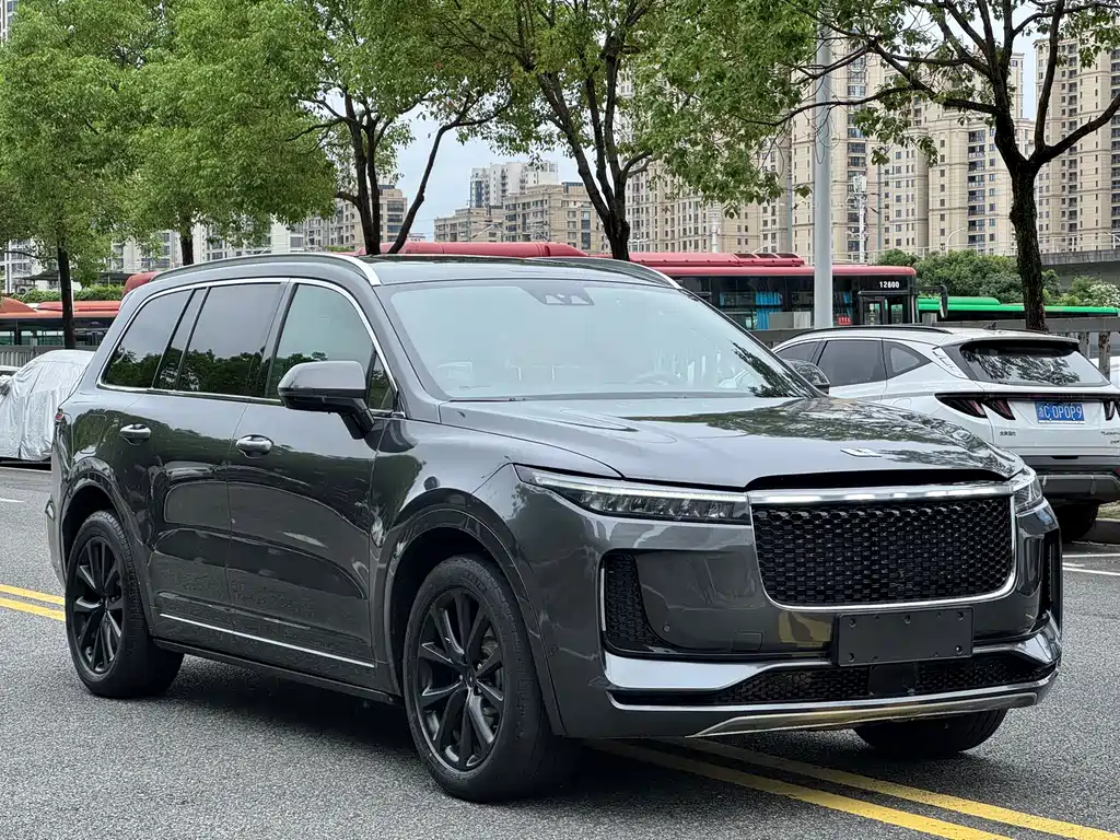 Lemon ONE 2021 Model, Extended Range 6-Seater Edition