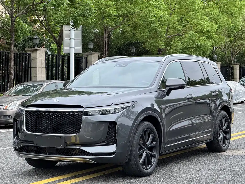 Lemon ONE 2021 Model, Extended Range 6-Seater Edition