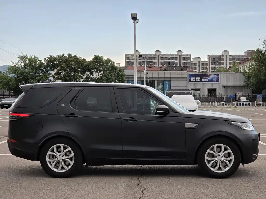 Discovery 2017 3.0 SC V6 SE