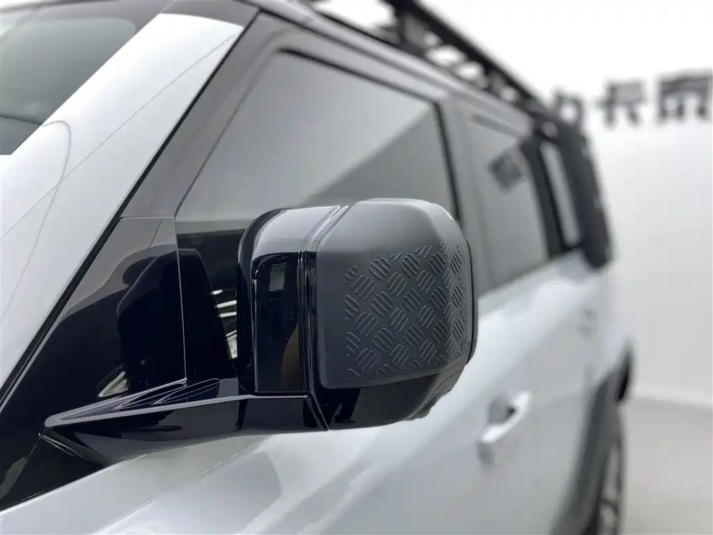 Land Rover Defender 2023 Edition 110 3.0T P400 Dark Special Edition