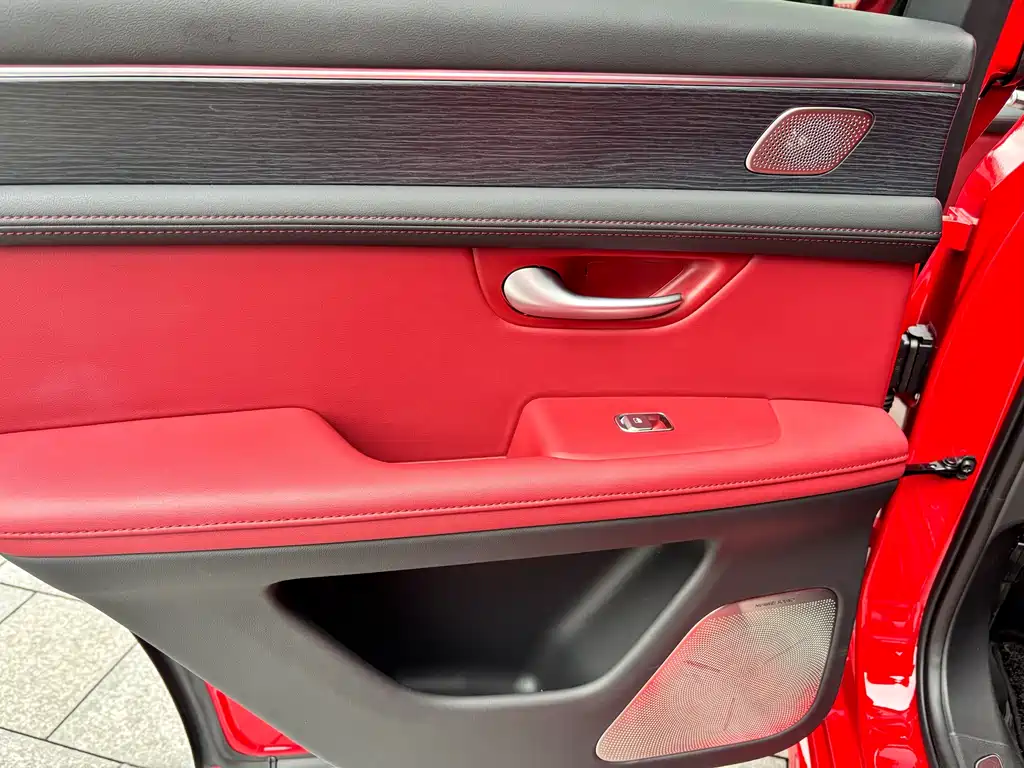 Wenxiang M5 2025 Edition Range-Extended Ultra All-Wheel Drive Version