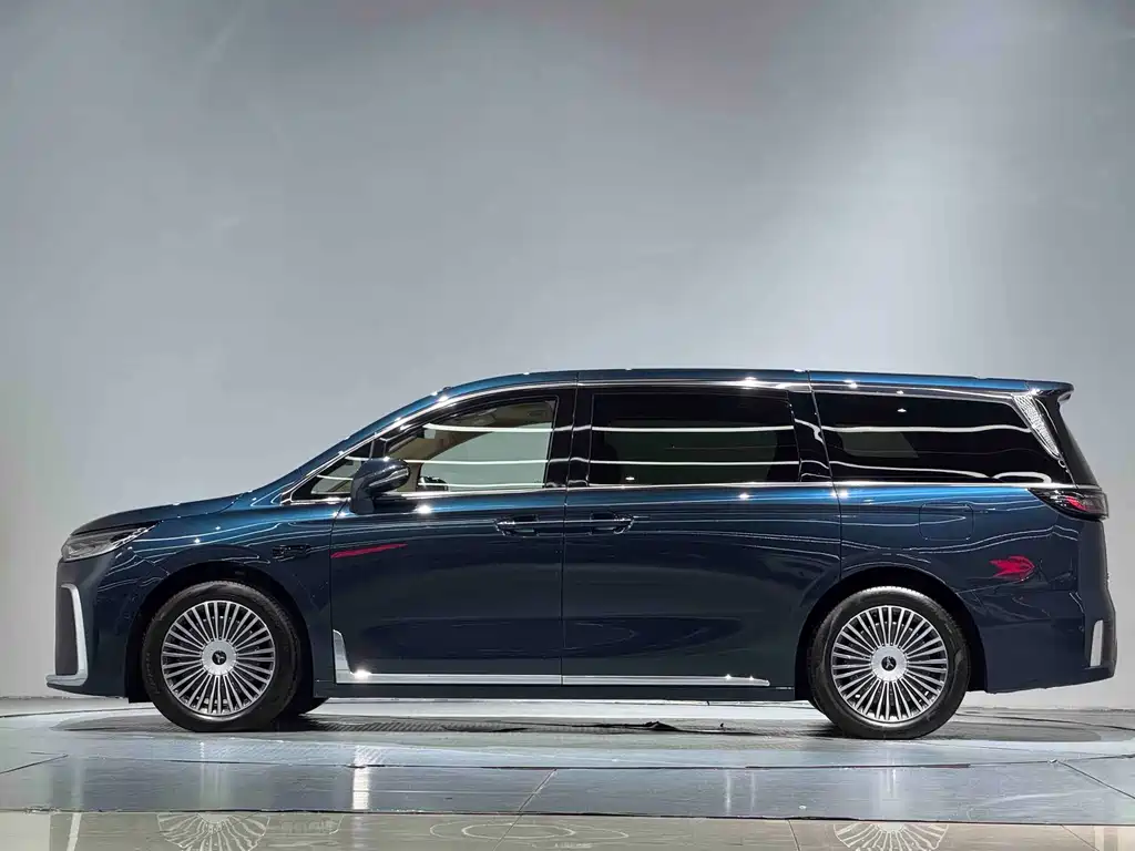 Dream Home 2025款 PHEV All-Wheel Drive Kunlun Edition