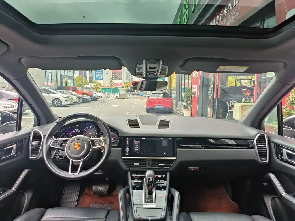 Cayenne 2018 3.0T