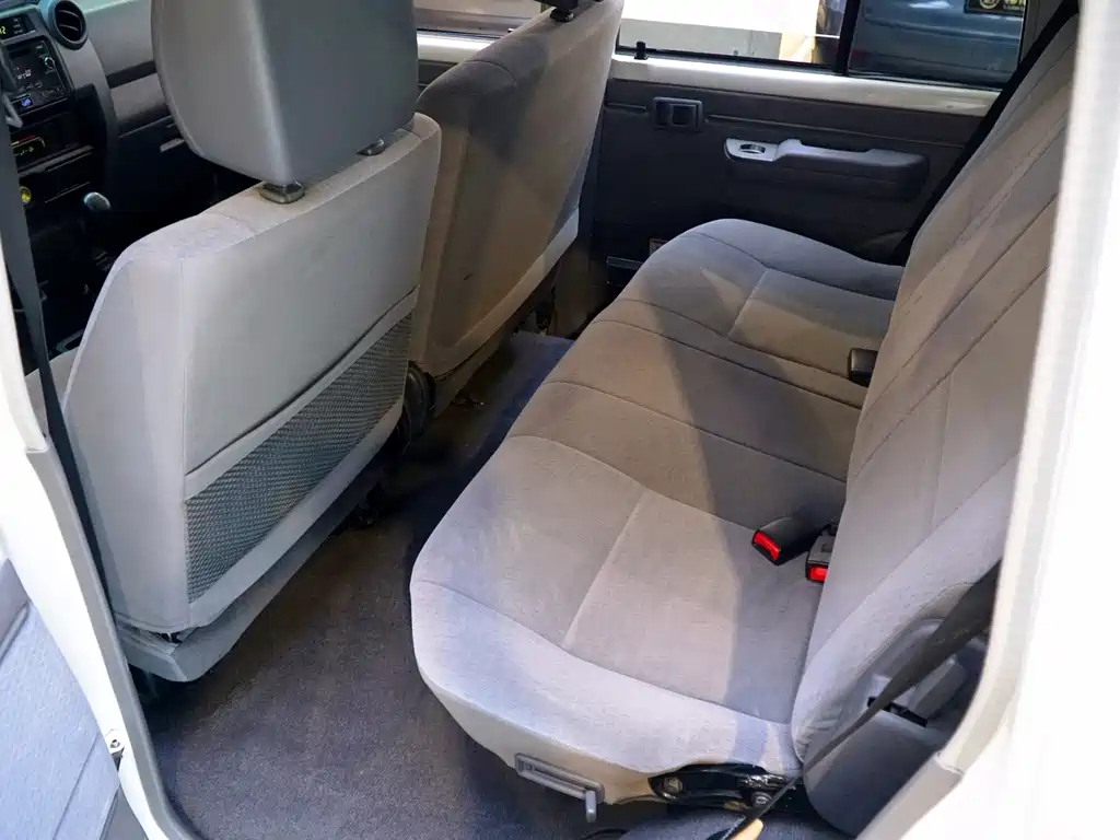 Land Cruiser Prado (Import) 2019 Model 4.0L Manual