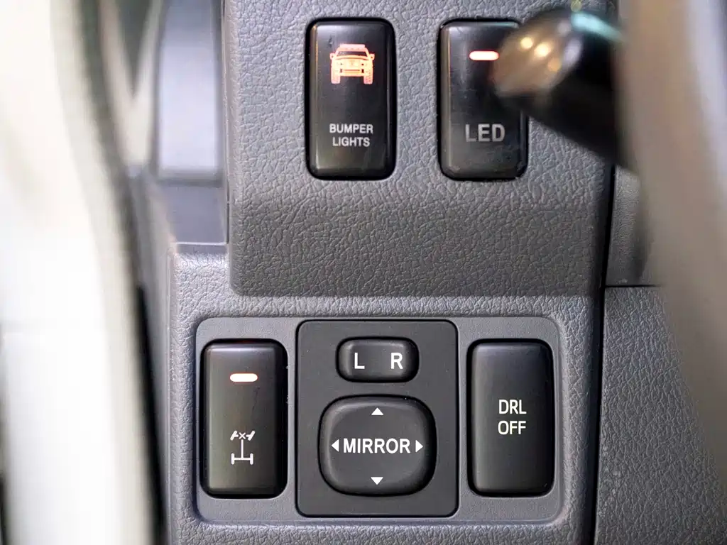 Land Cruiser Prado (Import) 2019 Model 4.0L Manual