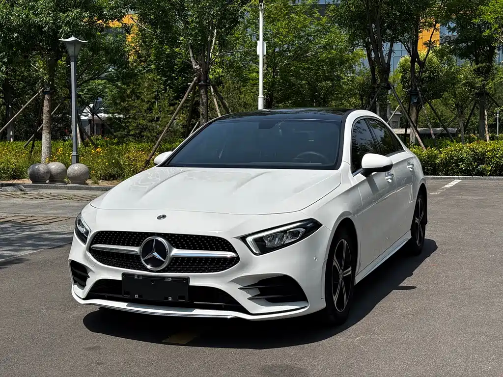 Mercedes A-Class 2023 A 200 L Fashion Edition