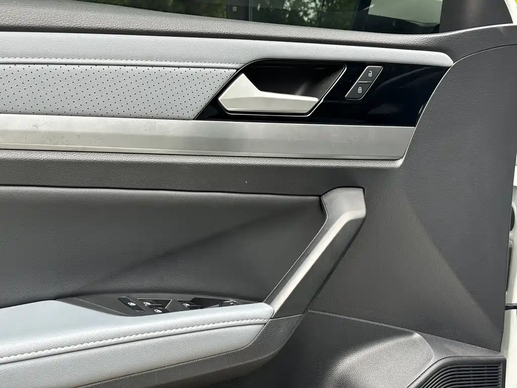 Lavida 2023 280TSI DSG Full Escape Edition