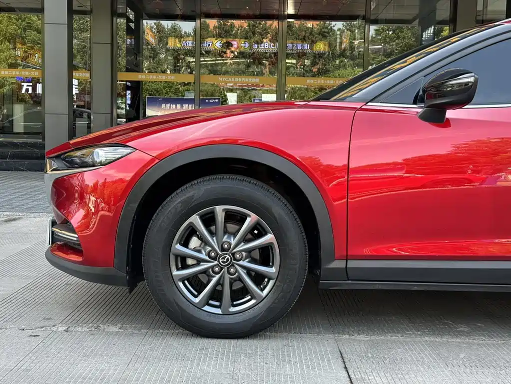 Mazda CX-4 2020 2.0L Automatic Two-wheel Drive Skyactiv-i Version