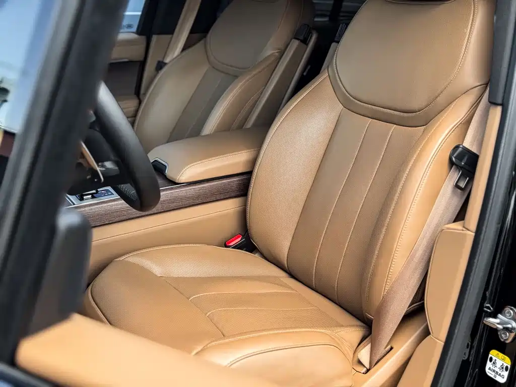 Range Rover 2024 Edition 3.0 L6 360PS Grand Edition