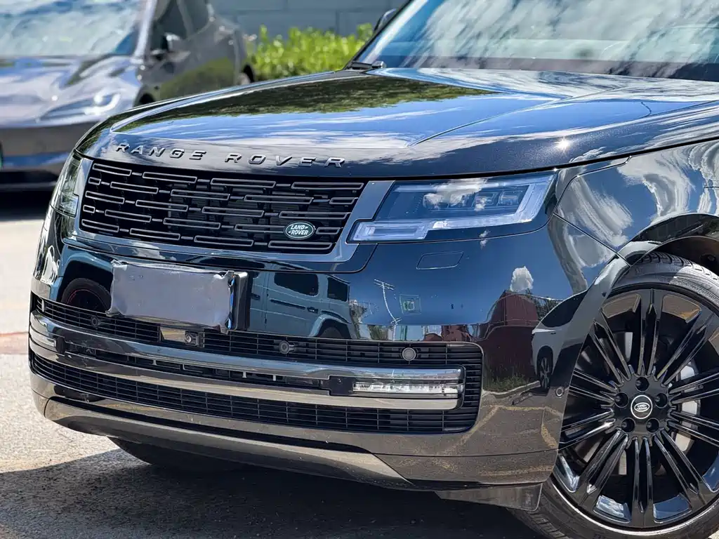 Range Rover 2024 Edition 3.0 L6 360PS Grand Edition