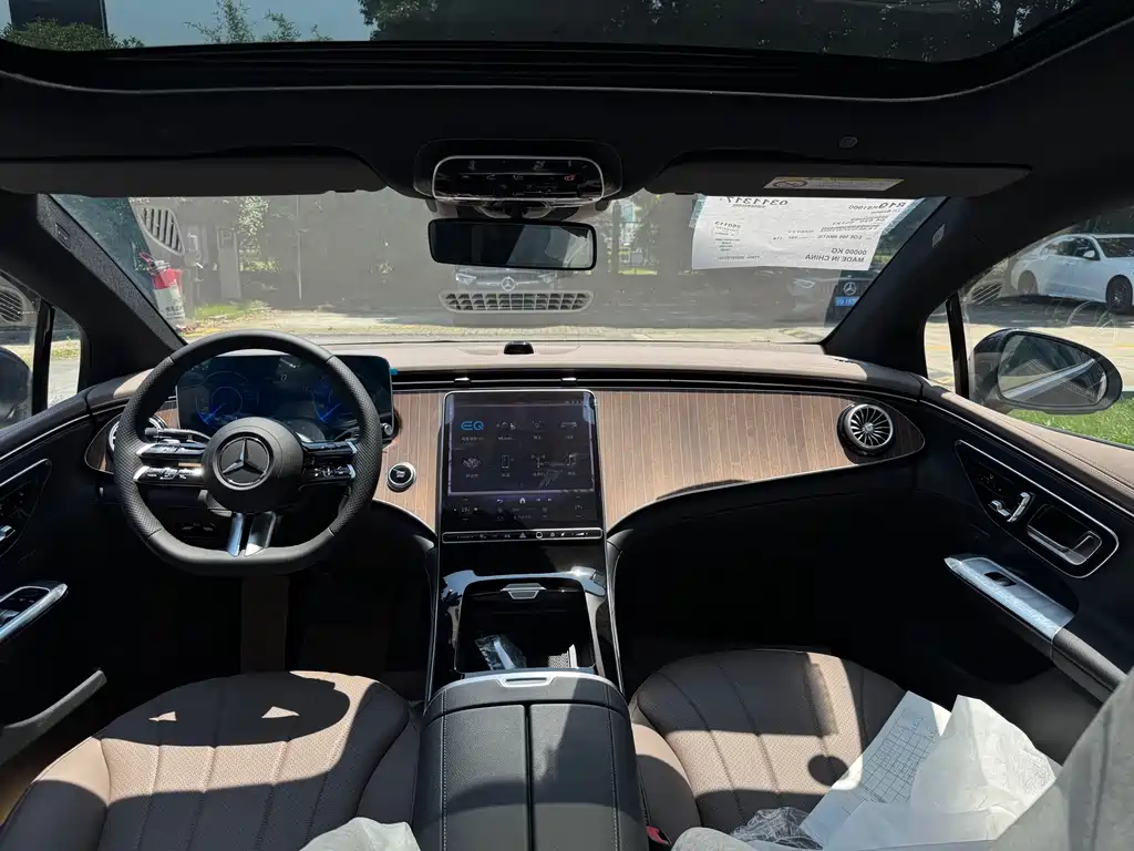 Mercedes EQE 2025 500 4MATIC Pioneer Edition