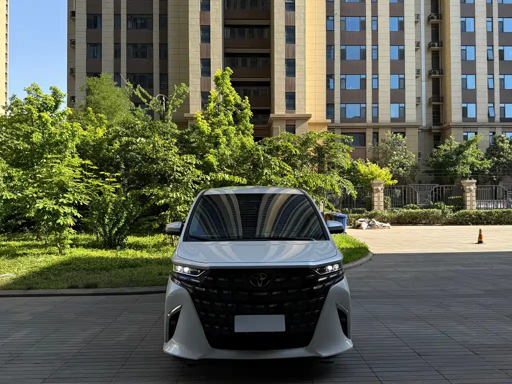 Alphard 2024款 Hybrid 2.5L Premium Edition