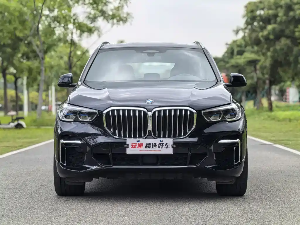 BMW X5 2022 Model Refresh xDrive 40Li Luxury Edition M Sport Package
