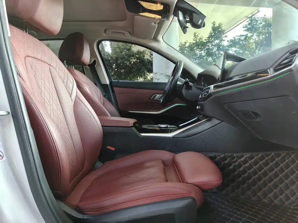BMW i3 2022 eDrive 35 L